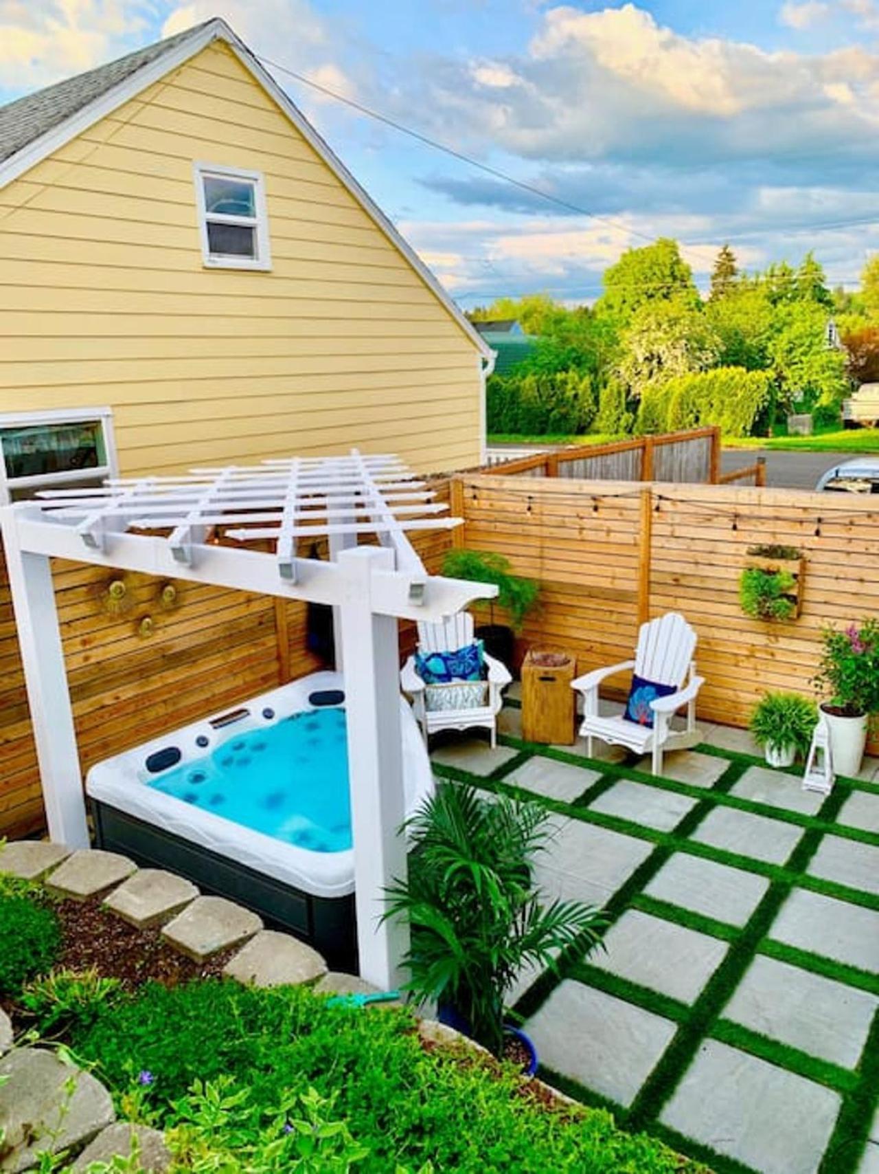 Private New Garden Apartment W Hot Tub Camas Kültér fotó